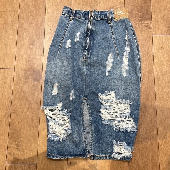 One Teaspoon Freelove Vintage Blue distressed ripped Denim Pencil Skirt 22 - Picture 5 of 8